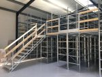 Lager-Mezzanine-Landung