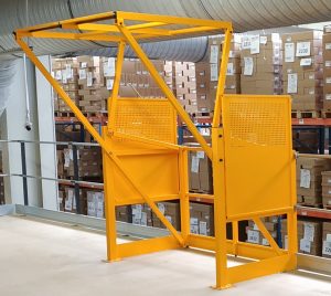 mezzanine gate