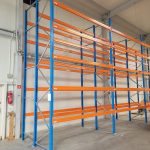 Regale für Möbelblechplatten