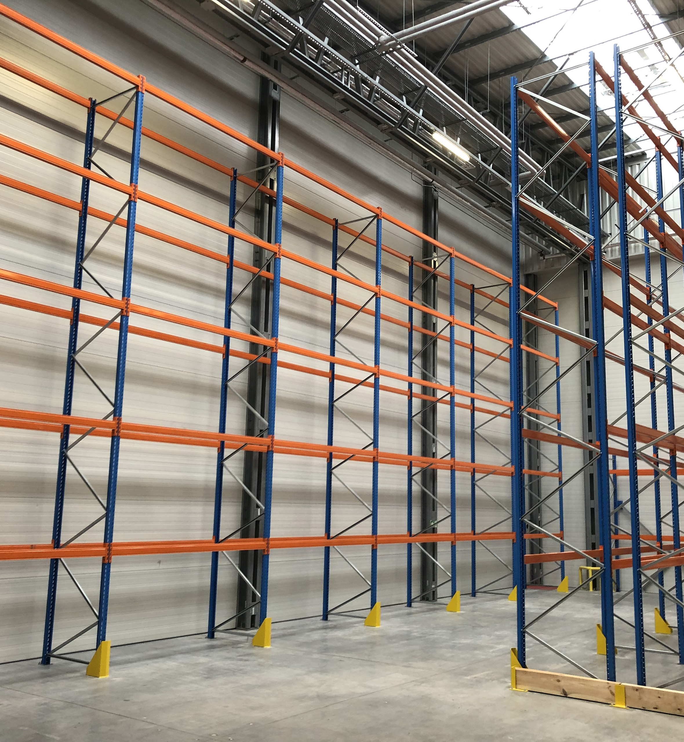 regały paletowe tradycyjne