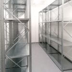 regał metalowy półkowy