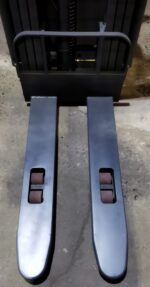wózek paletowy elektryczny cddr15-III widły
