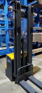 wózek paletowy elektryczny cddr15-III podnośnik